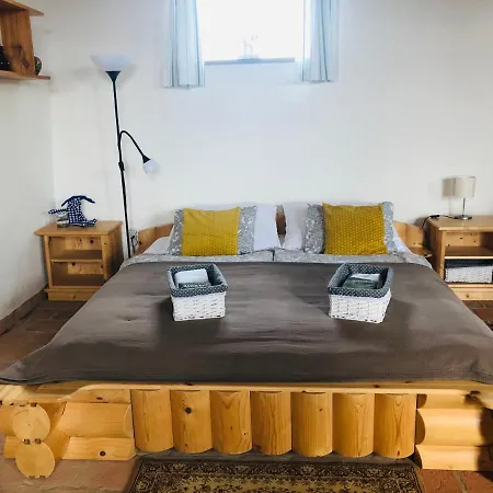 Edenkert Vendeghazak Πανσιόν 4*