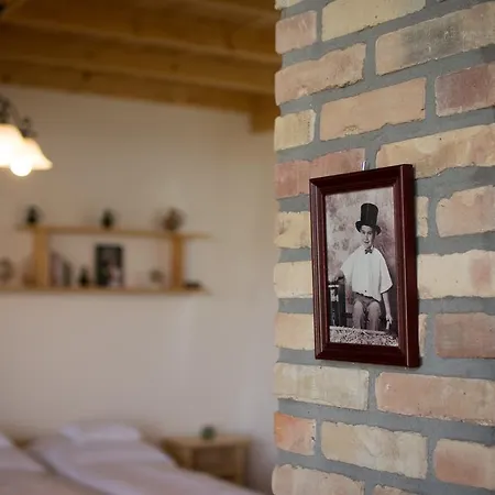 Πανσιόν Edenkert Vendeghazak